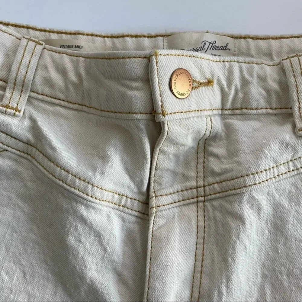 Universal Thread Cream Vintage Midi Denim Shorts Size 14